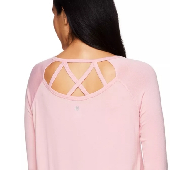 GAIAM Lavender Long Sleeve Top with Back Detail - Picture 3 of 6